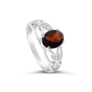 Garnet sterling silver ring discount
