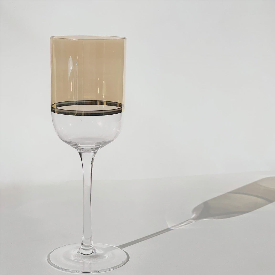 Gilda Wine Glass Amber & Gold